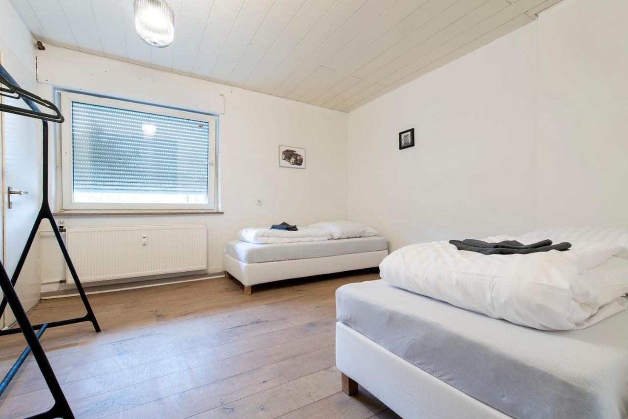 Workers Home- Central - 8 Single Box Spring Beds - Near Enschede 그로나우 외부 사진