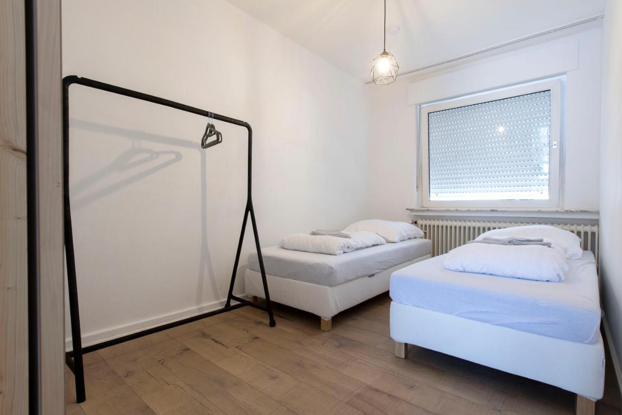 Workers Home- Central - 8 Single Box Spring Beds - Near Enschede 그로나우 외부 사진